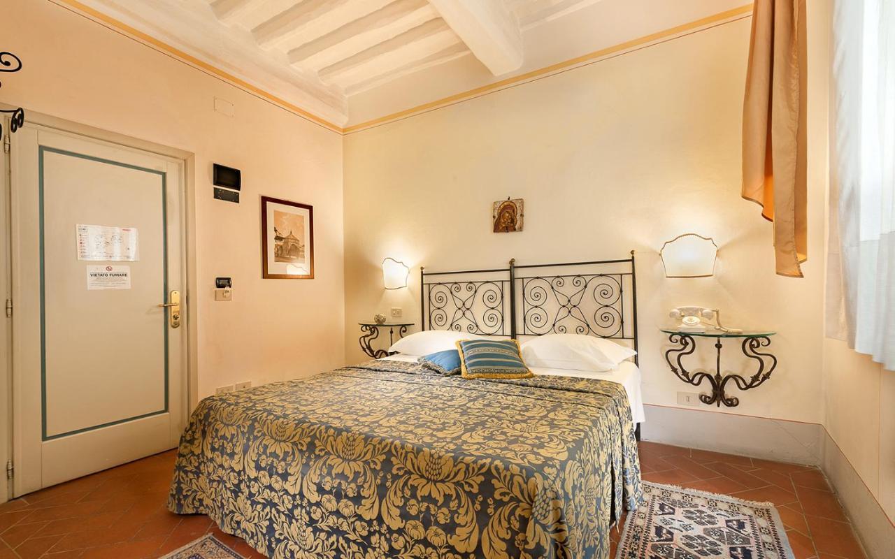B&B Piccolo Hotel Кортона Екстериор снимка