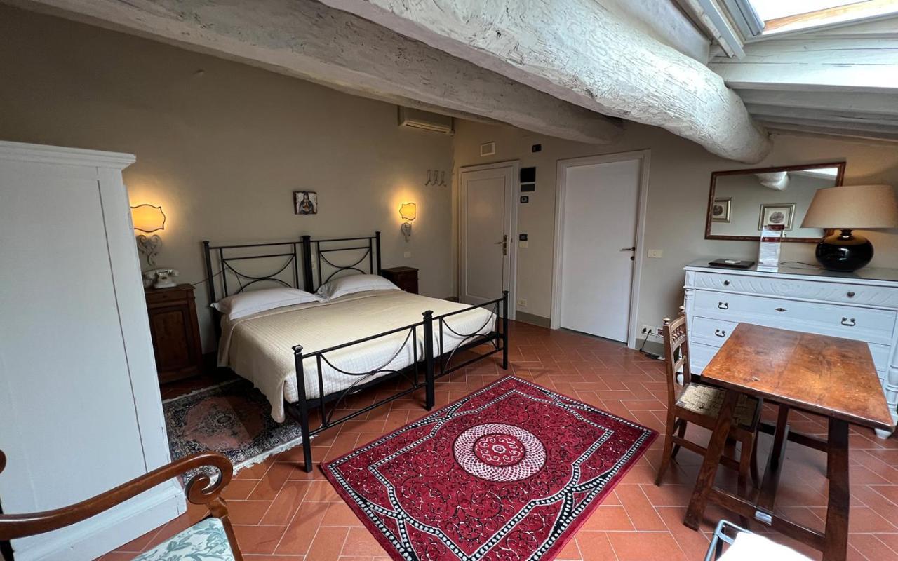 B&B Piccolo Hotel Кортона Екстериор снимка