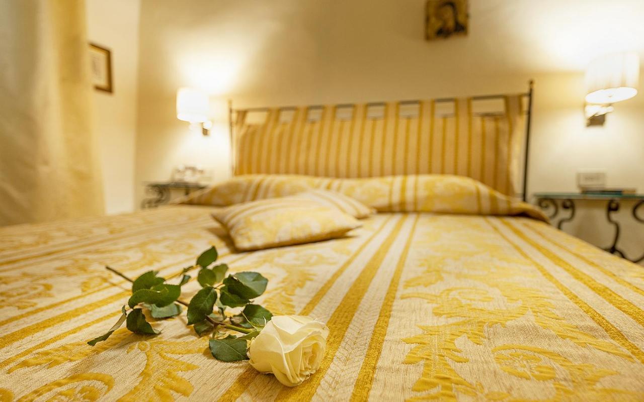 B&B Piccolo Hotel Кортона Екстериор снимка