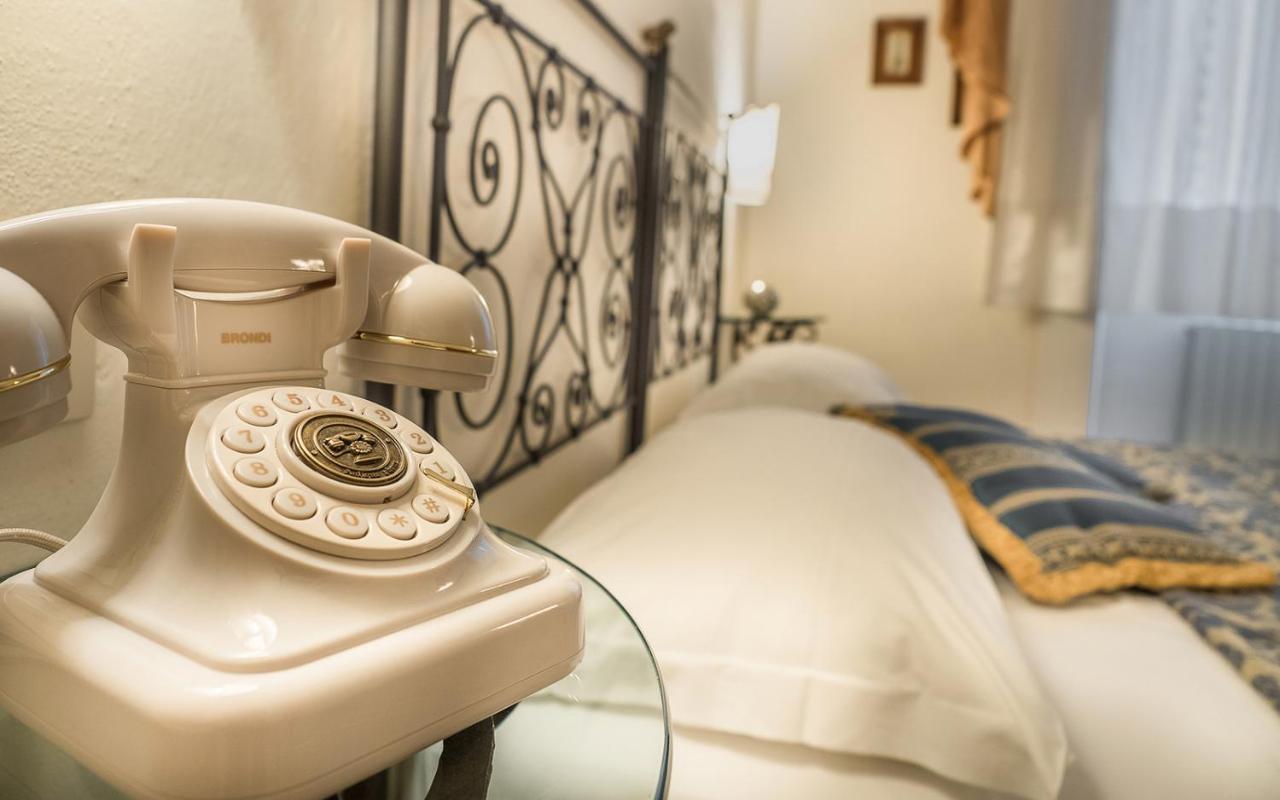 B&B Piccolo Hotel Кортона Екстериор снимка