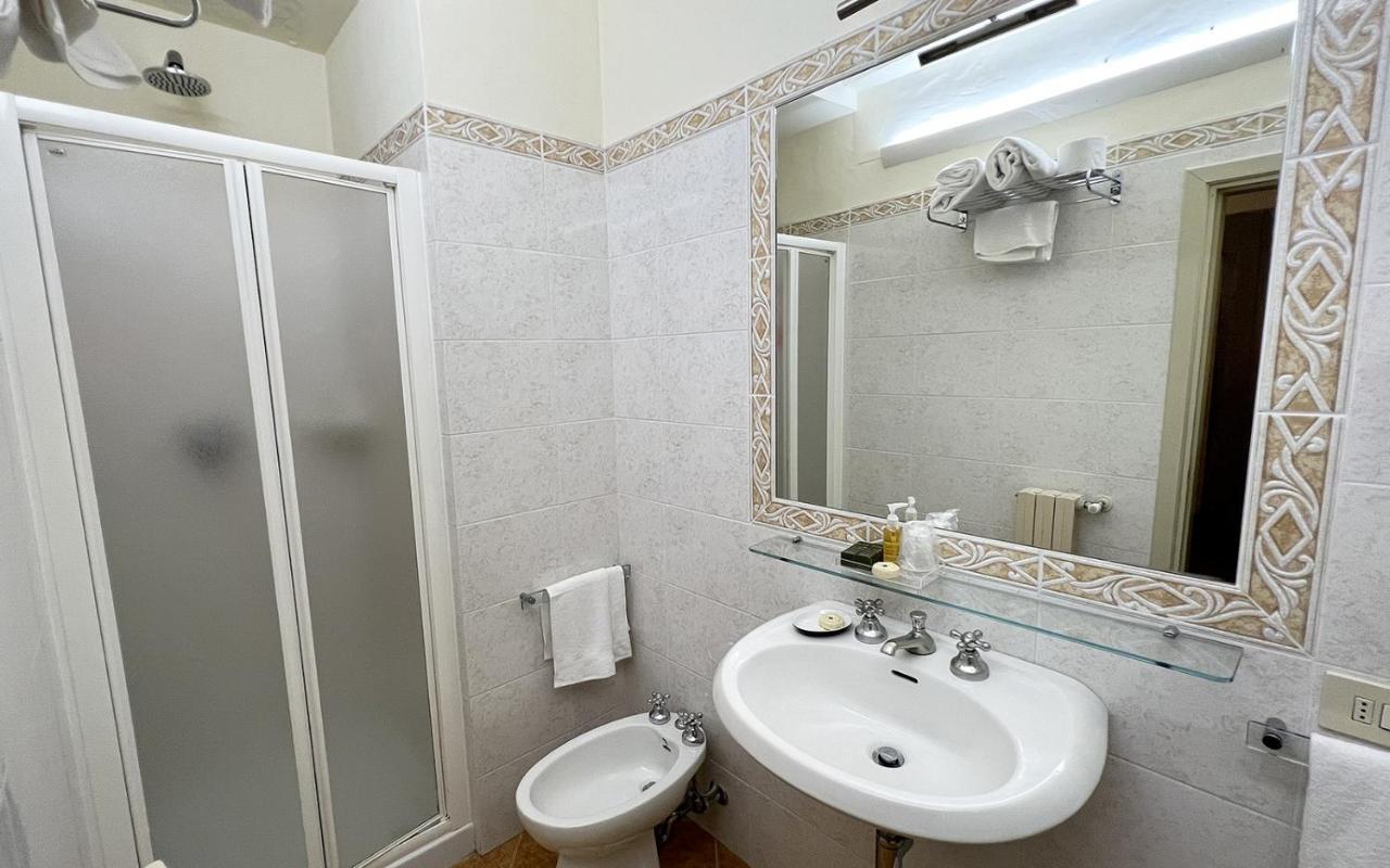 B&B Piccolo Hotel Кортона Екстериор снимка