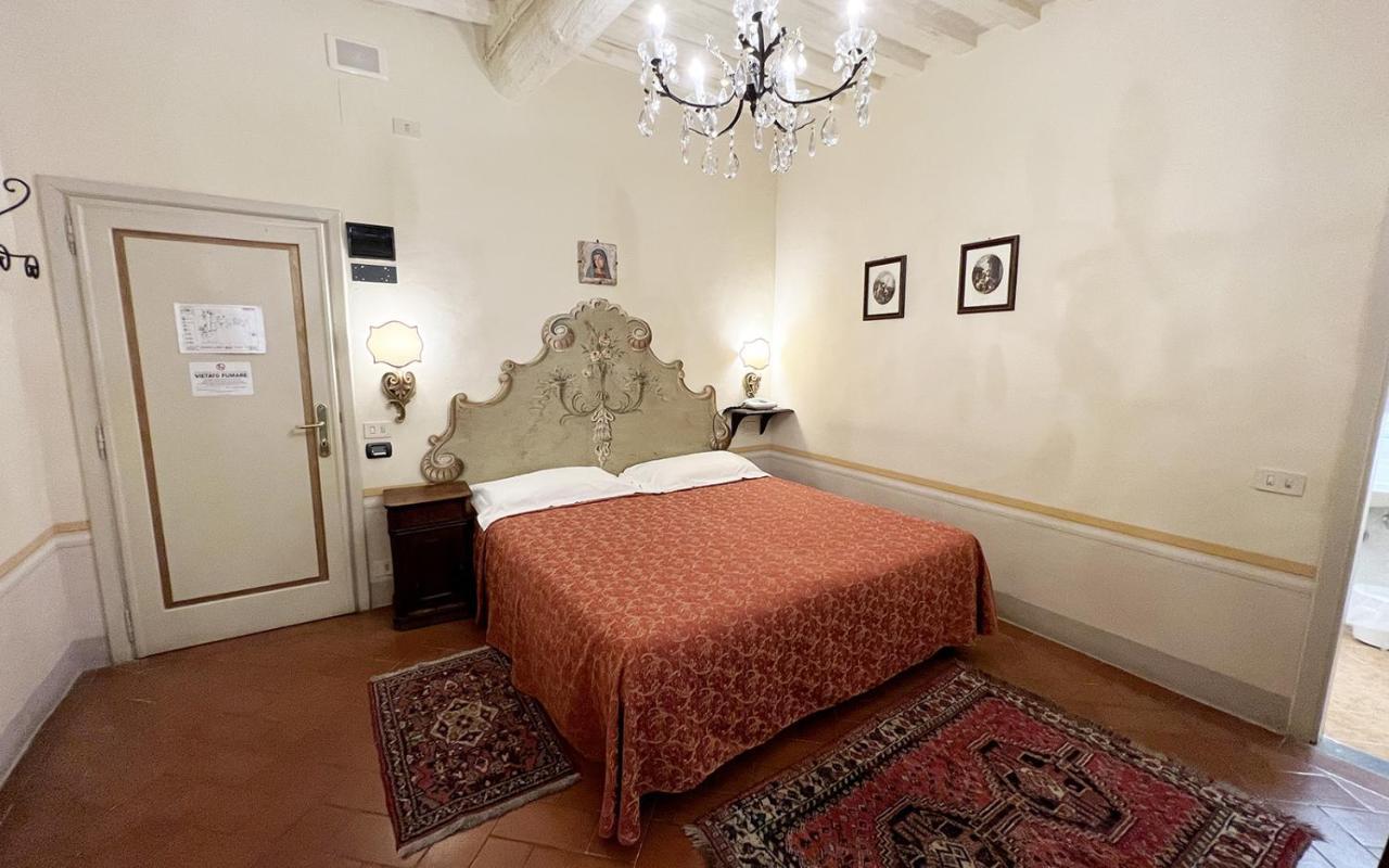 B&B Piccolo Hotel Кортона Екстериор снимка